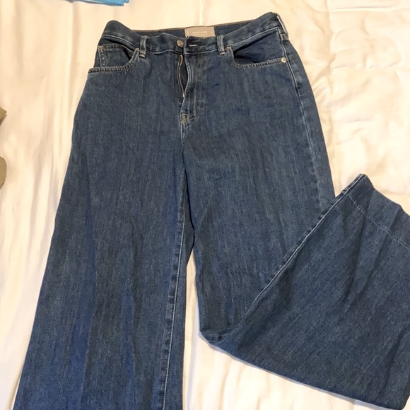 Everlane Super-Soft Wide-Leg Jean - Picture 2 of 5